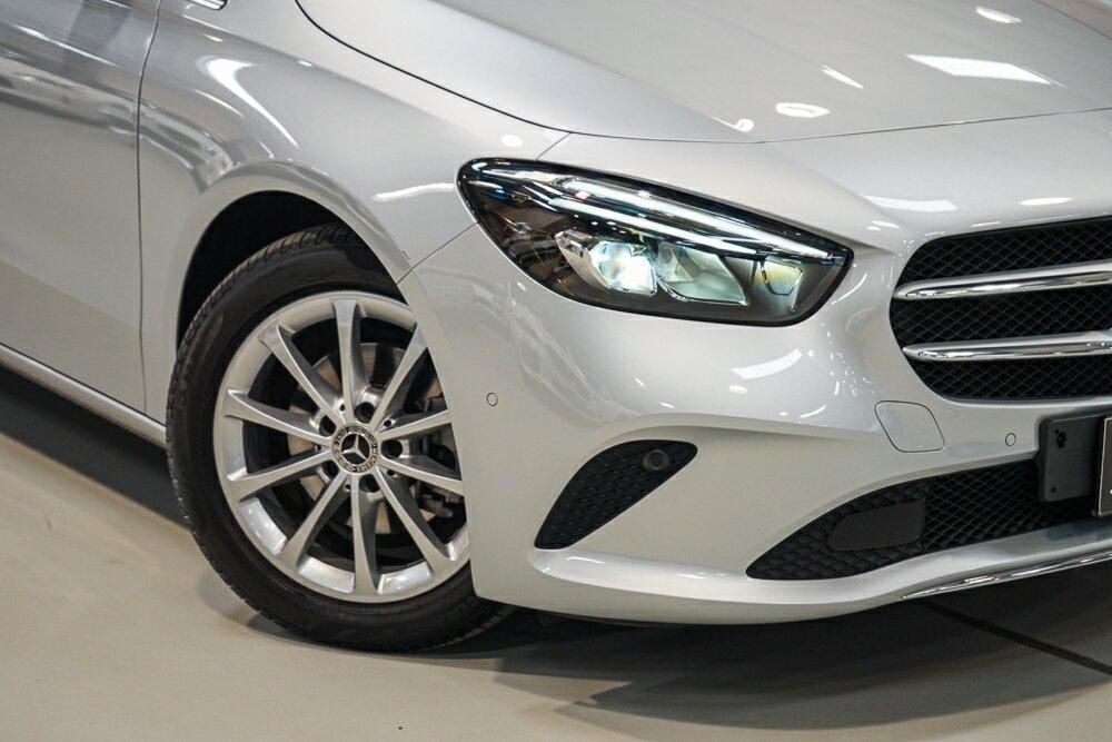 Mercedes Benz B-class image 2