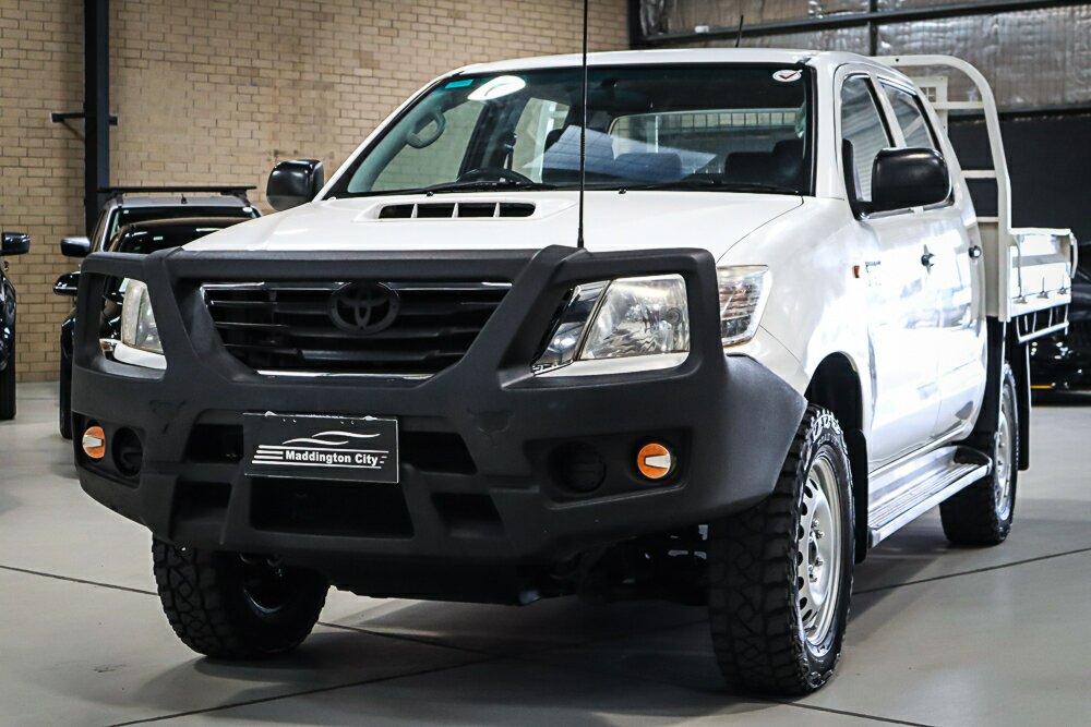 Toyota Hilux image 4