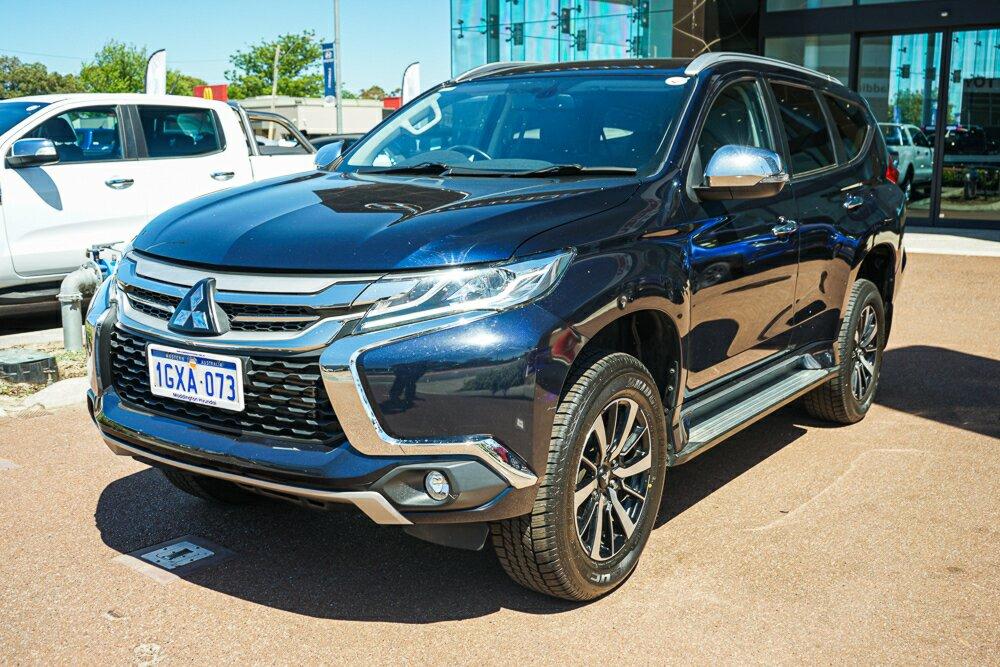 Mitsubishi Pajero Sport image 4
