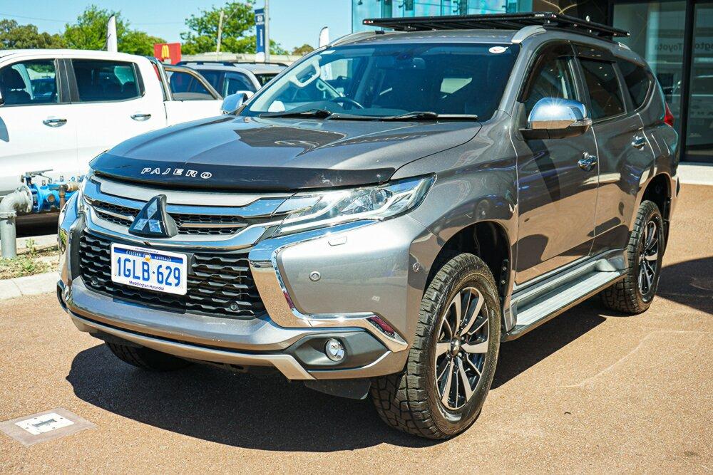 Mitsubishi Pajero Sport image 4