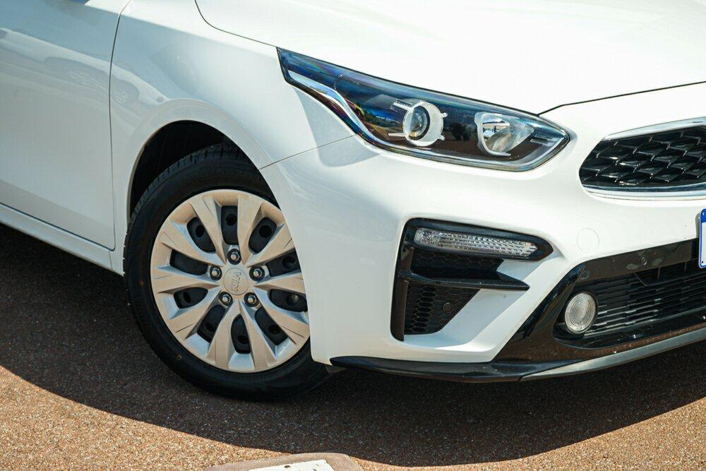 Kia Cerato image 2