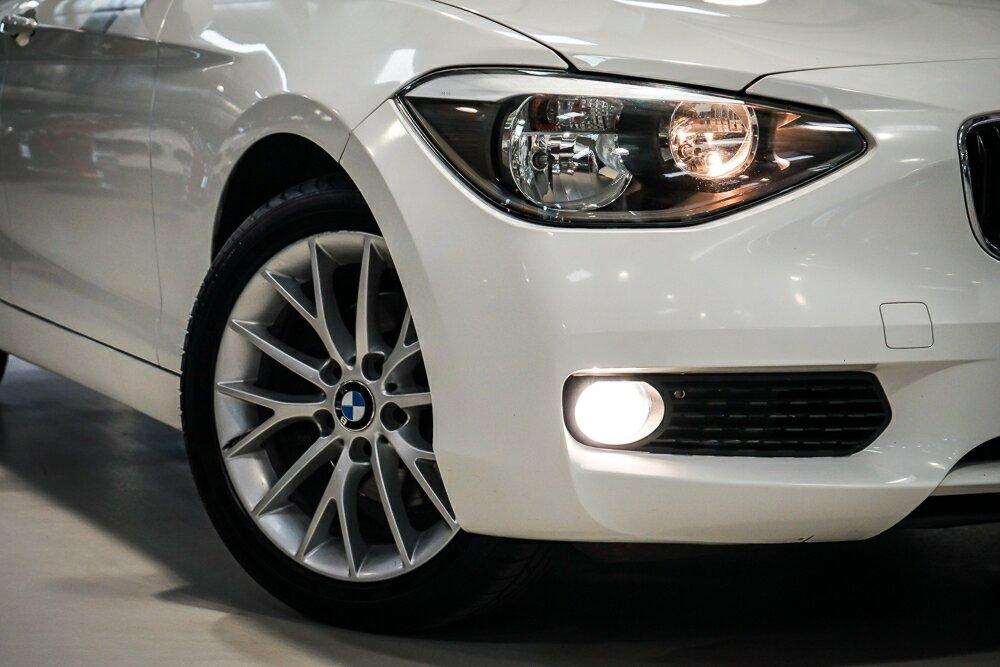 BMW 1 Series image 2