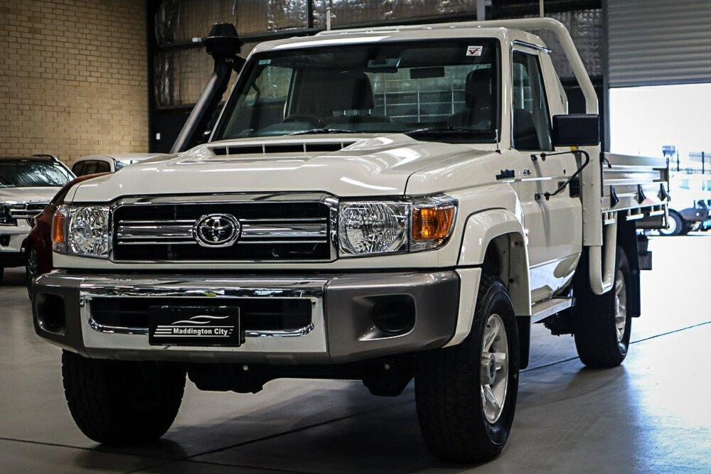 Toyota Landcruiser image 4