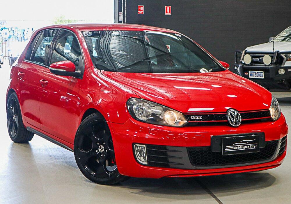 Volkswagen Golf image 1