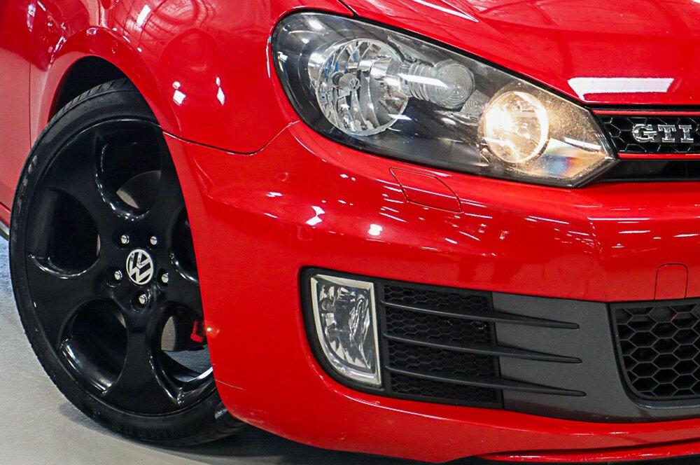 Volkswagen Golf image 2