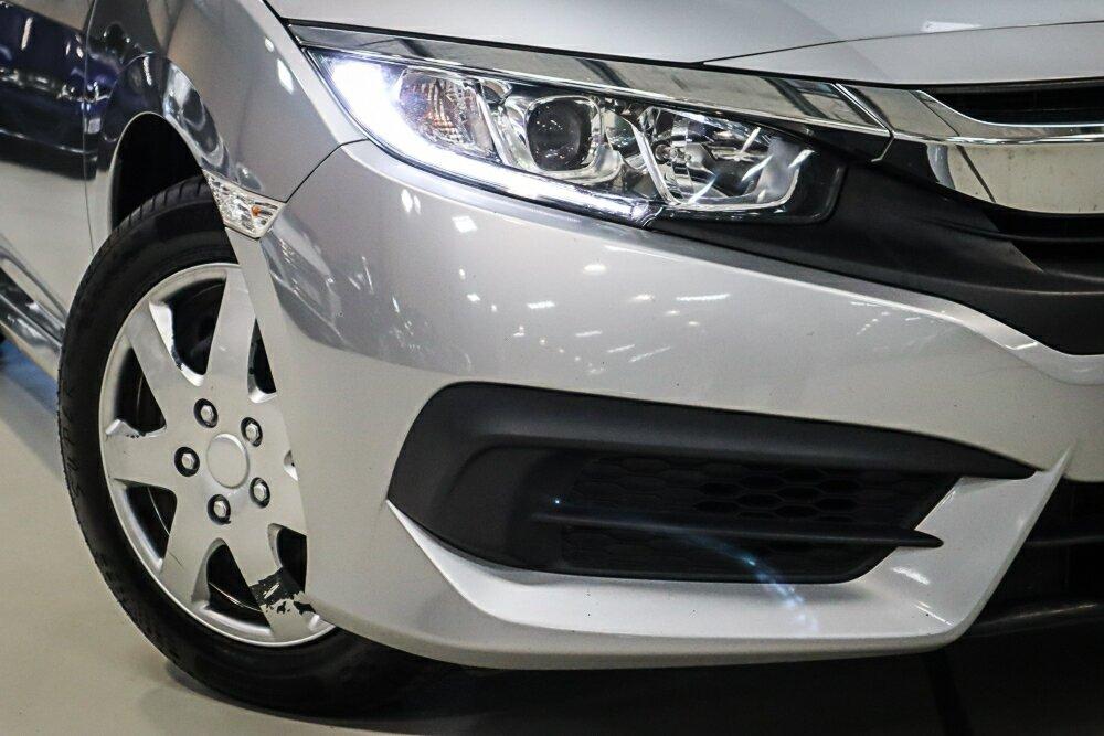 Honda Civic image 2