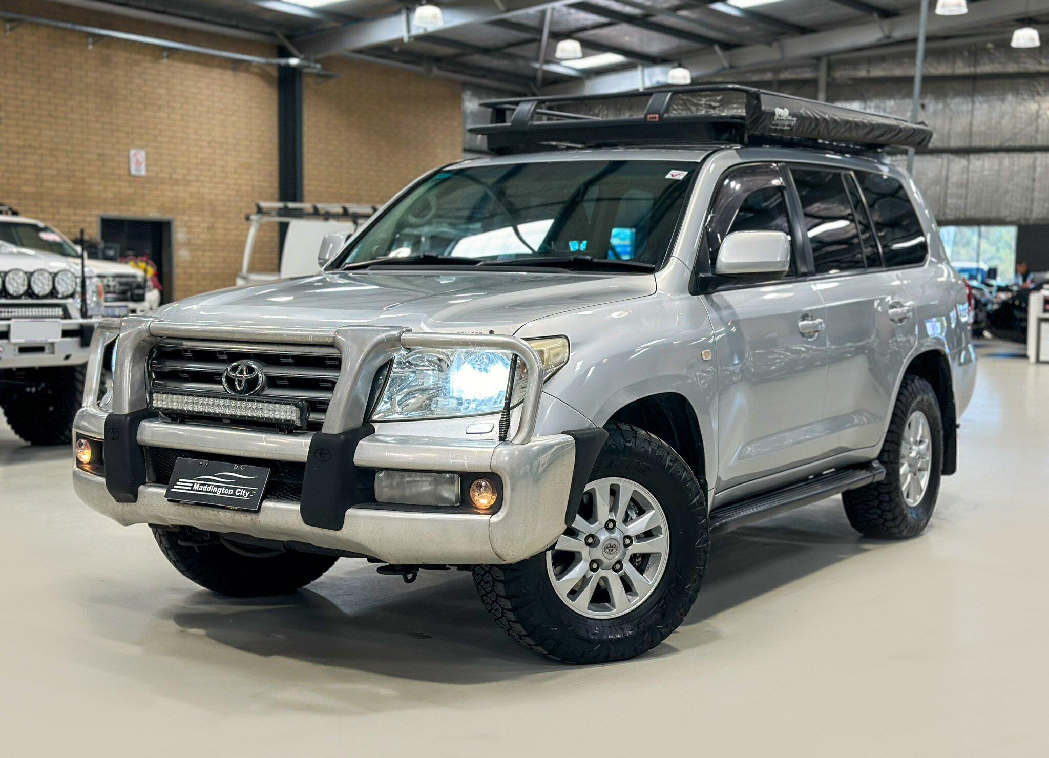 Toyota Landcruiser image 3