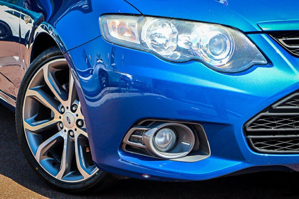 Ford Falcon image 2