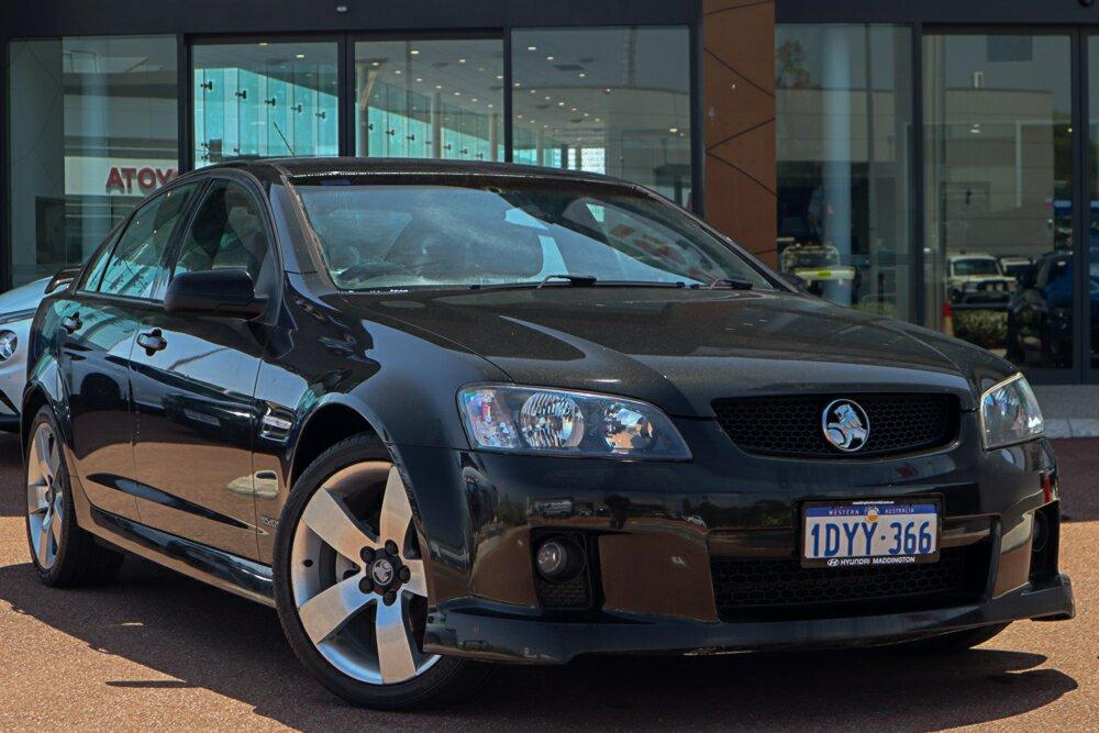 Holden Commodore image 1