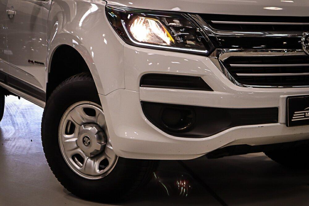 Holden Colorado image 2