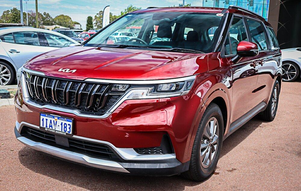 Kia Carnival image 4