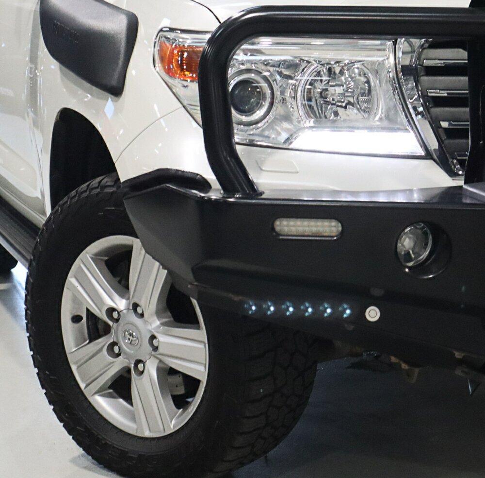 Toyota Landcruiser image 2