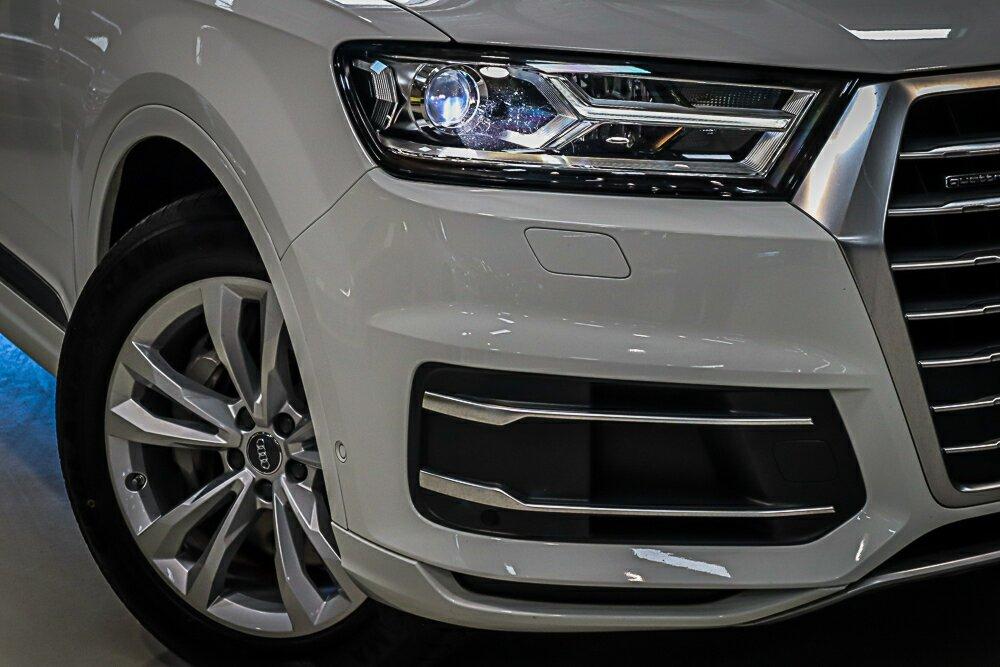 Audi Q7 image 2
