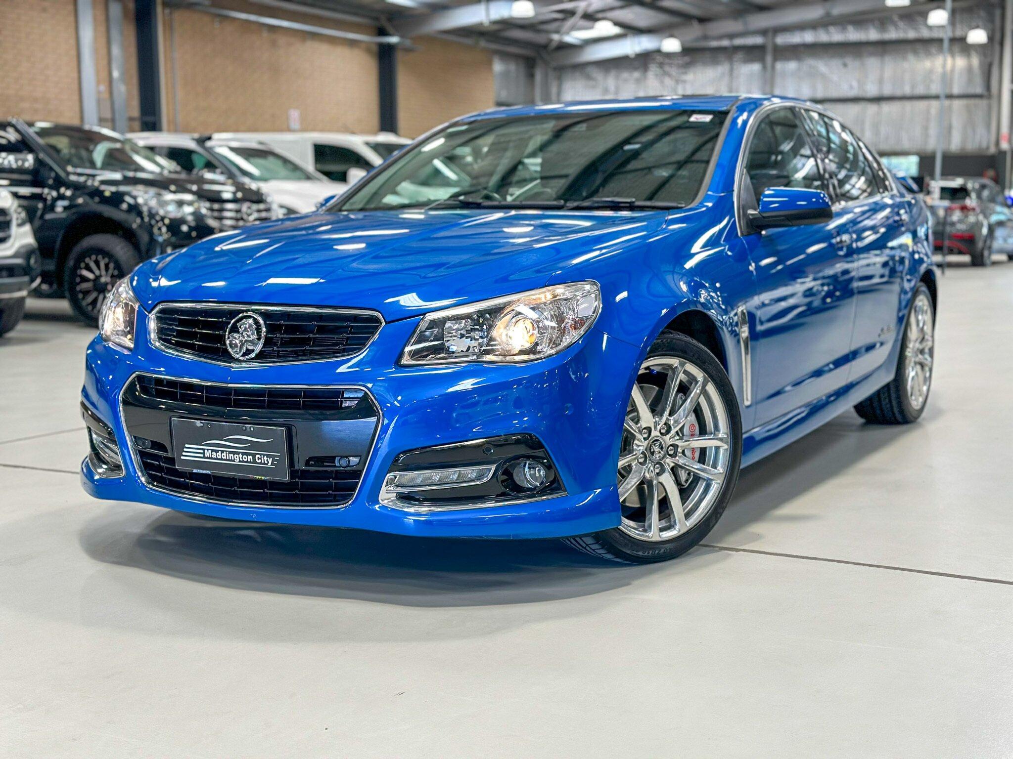 Holden Commodore image 3
