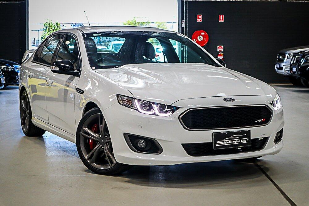 Ford Falcon image 1