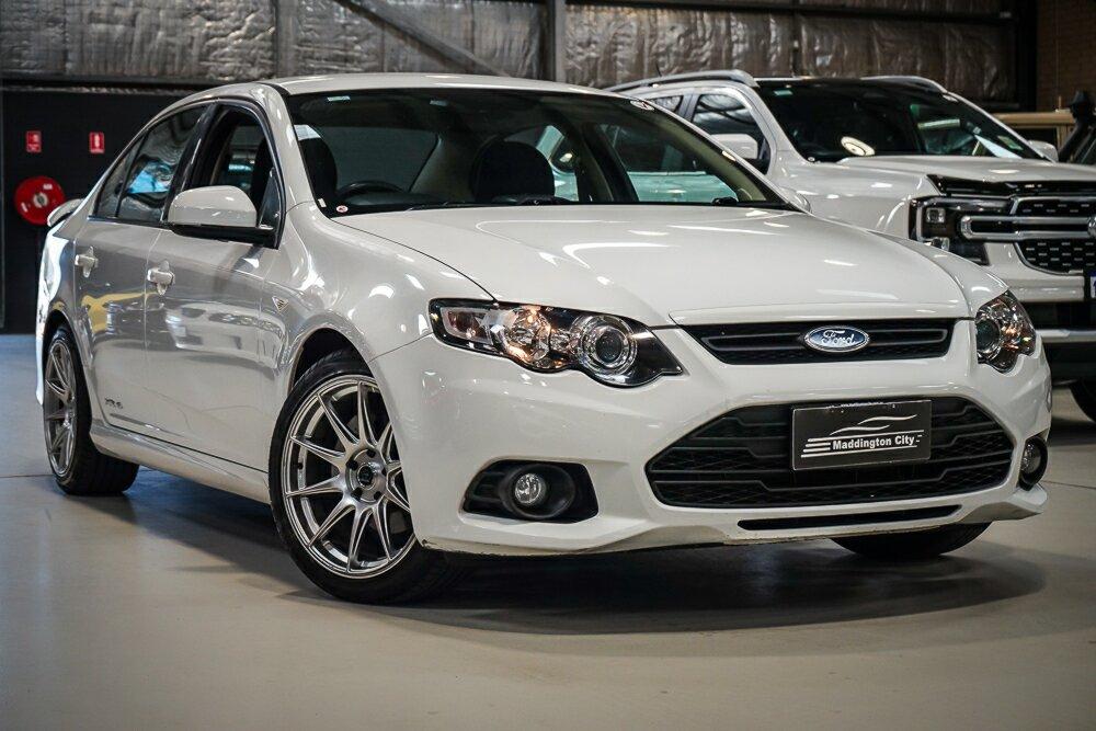 Ford Falcon image 1