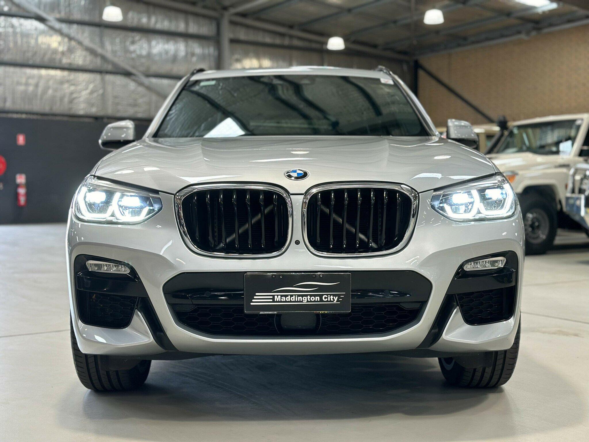 BMW X3 image 2