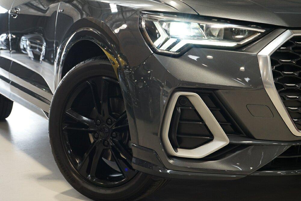 Audi Q3 image 2
