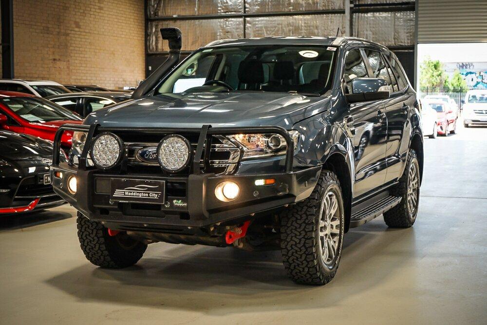 Ford Everest image 4