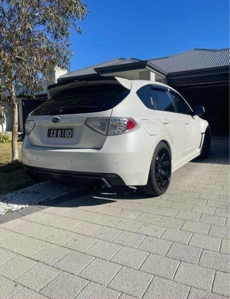Subaru Impreza image 2