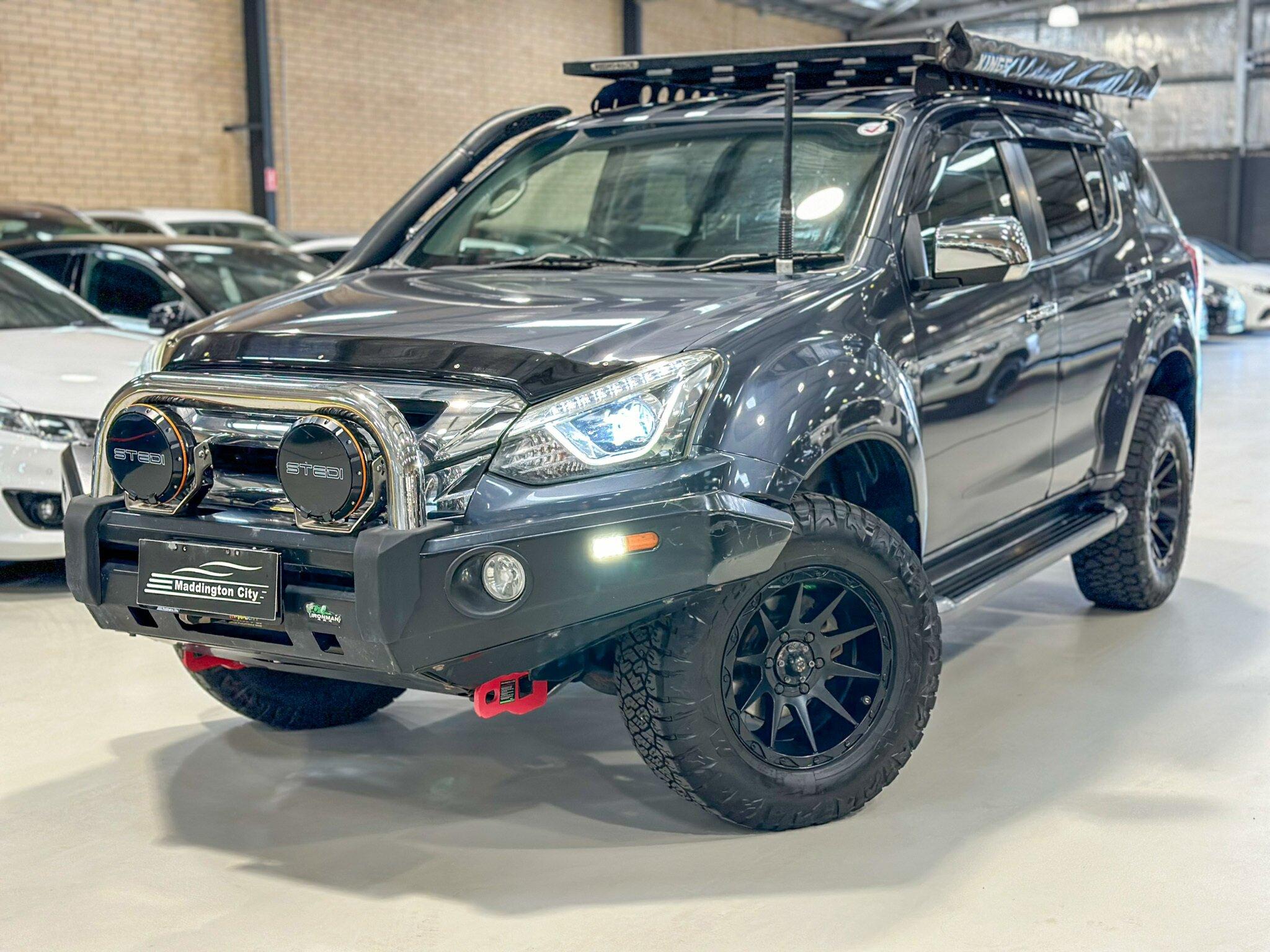 Isuzu Mu-x image 3