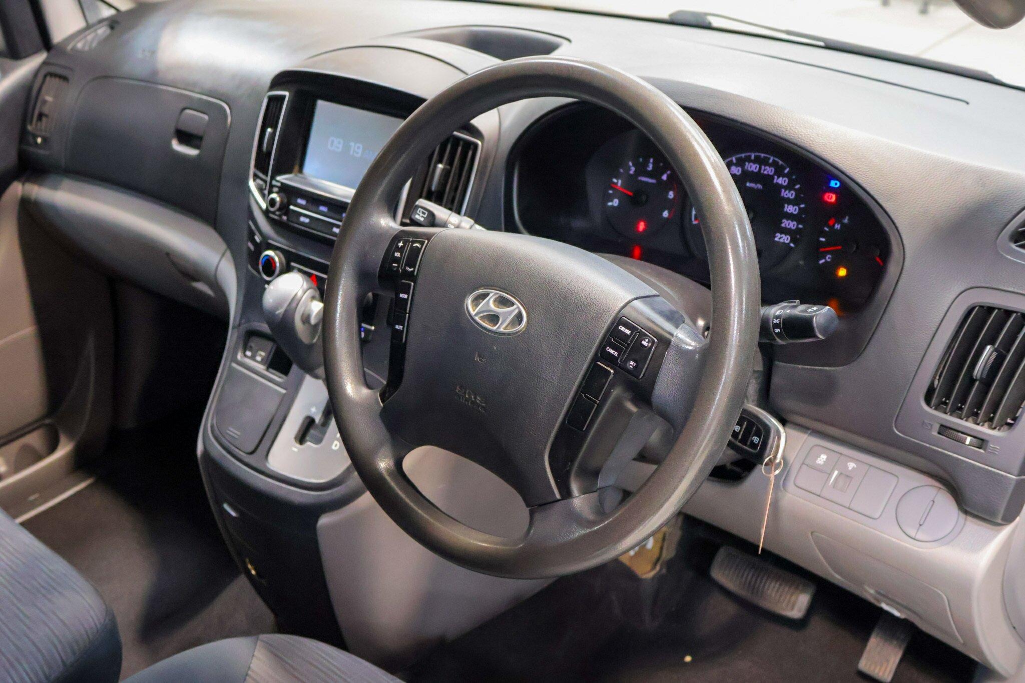 Hyundai Iload image 4
