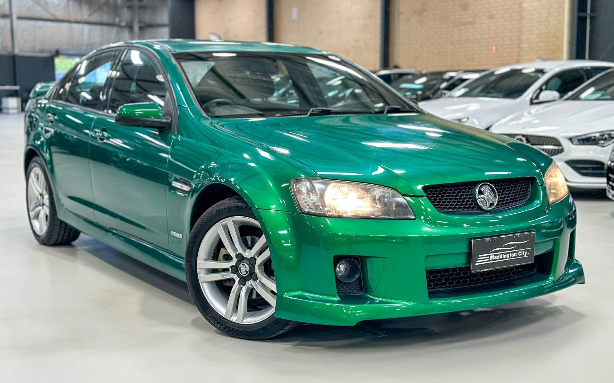 Holden Commodore image 1