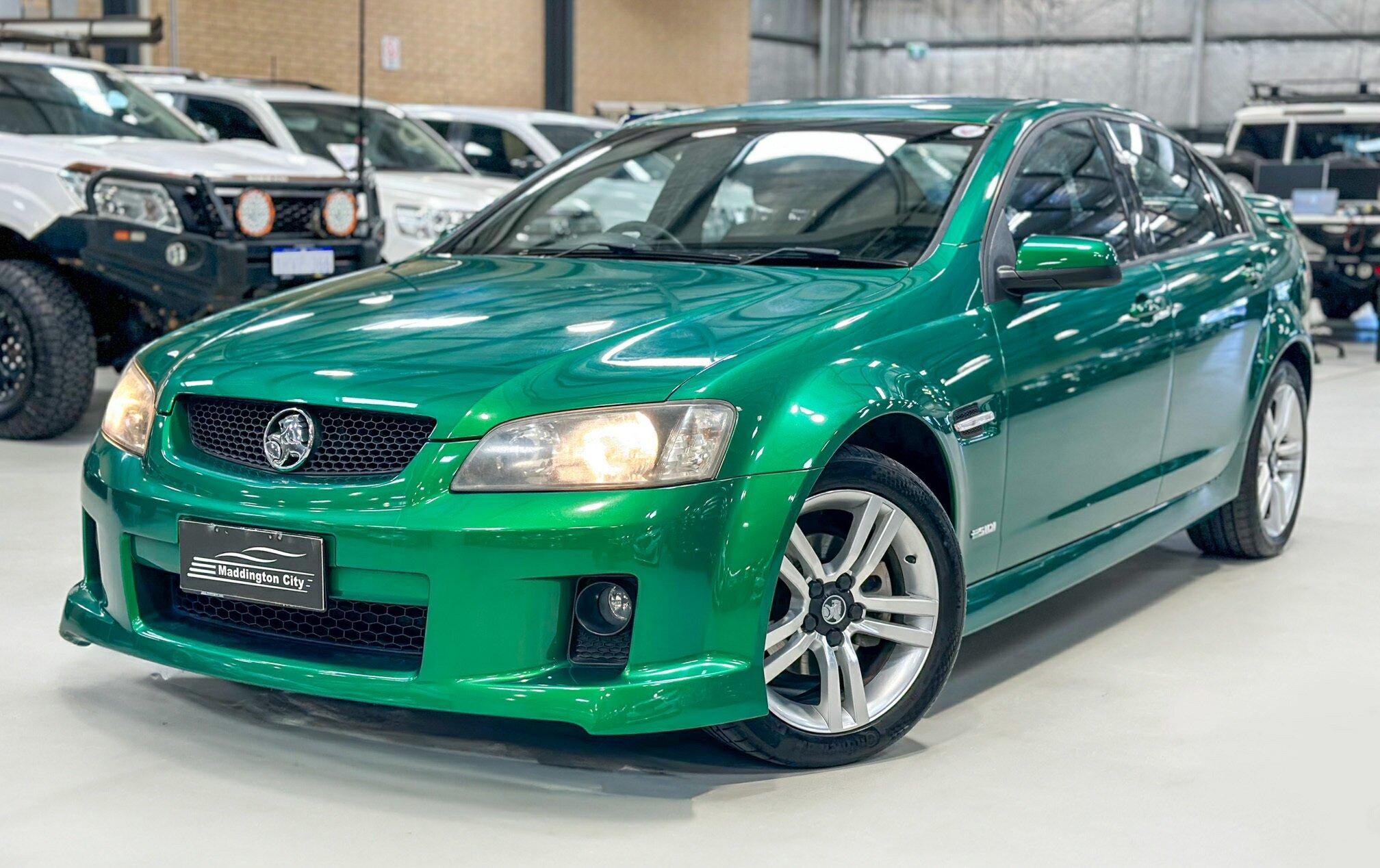 Holden Commodore image 3