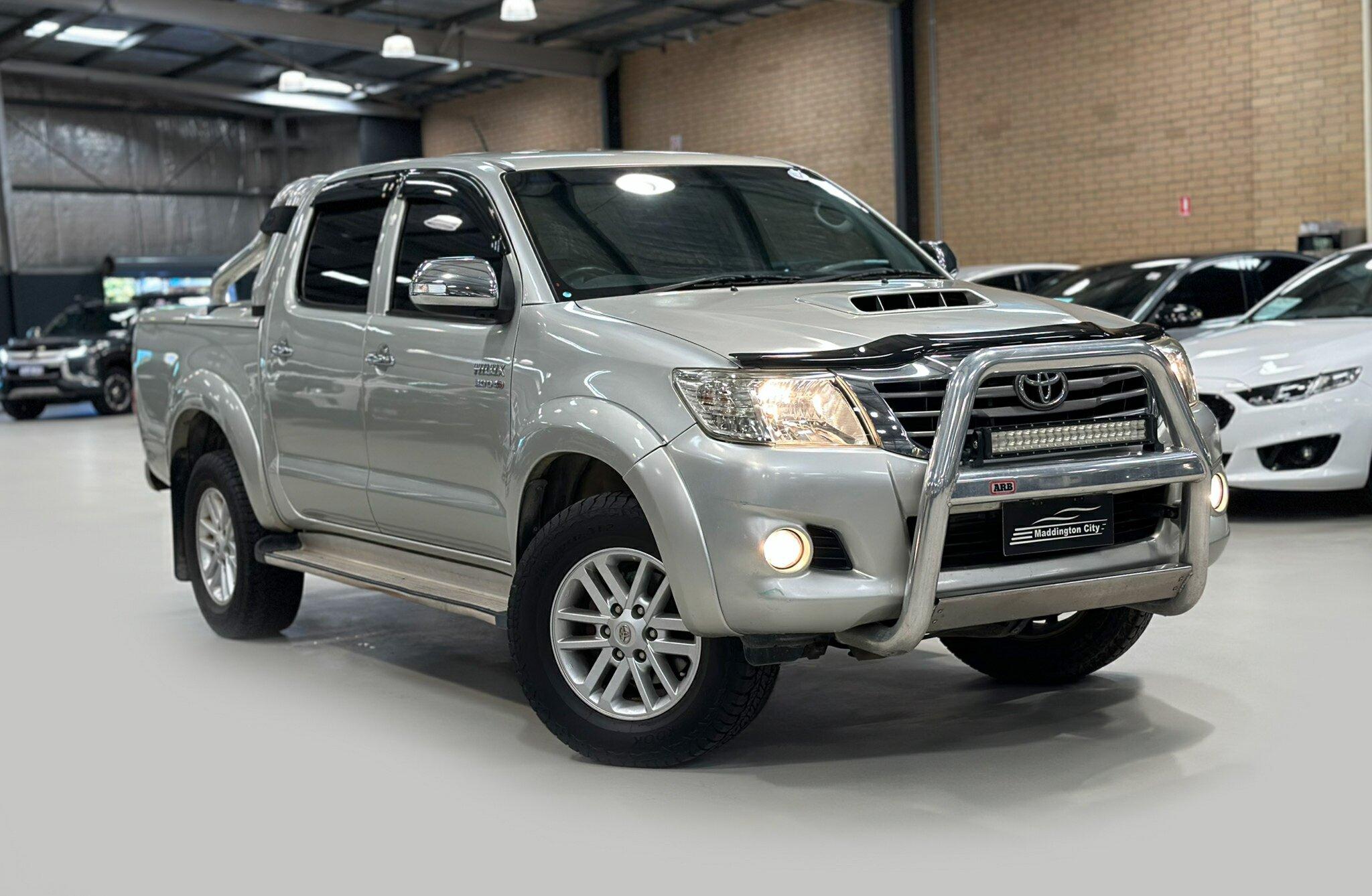 Toyota Hilux image 1