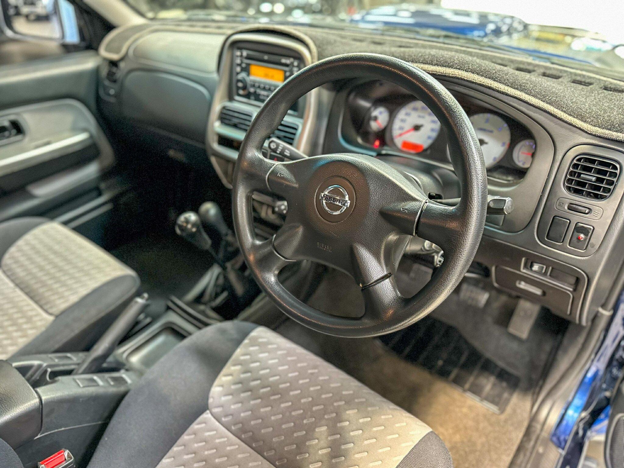 Nissan Navara image 4