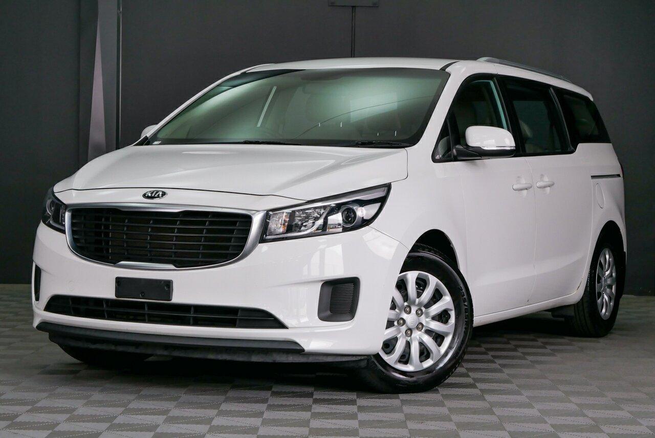 Kia Carnival image 3