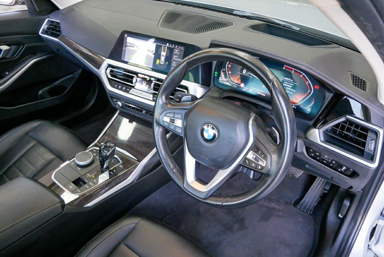BMW 3 Series image 4
