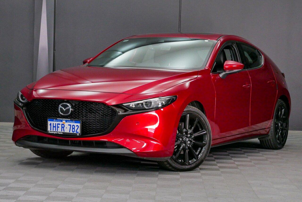 Mazda 3 image 3
