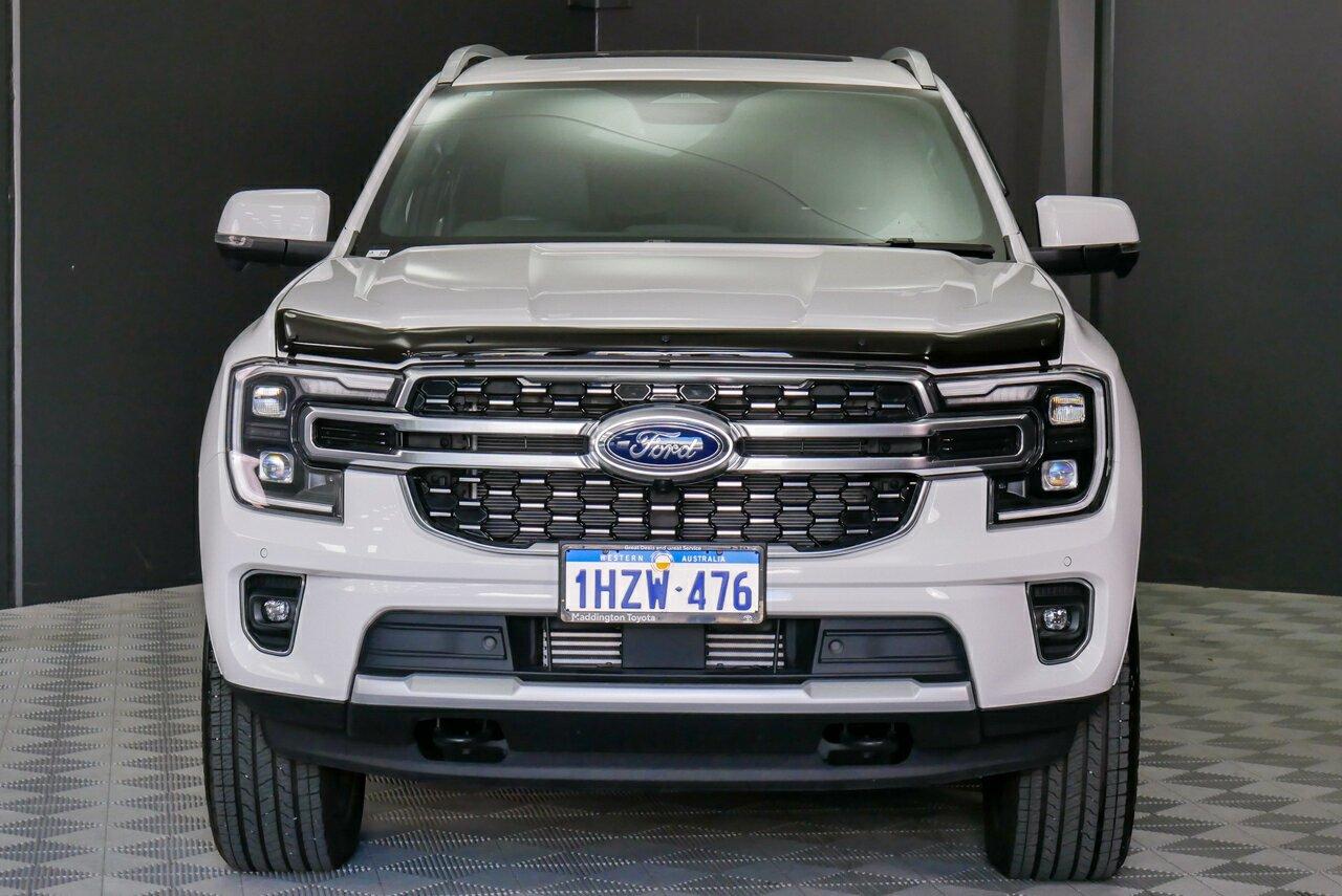 Ford Everest image 2