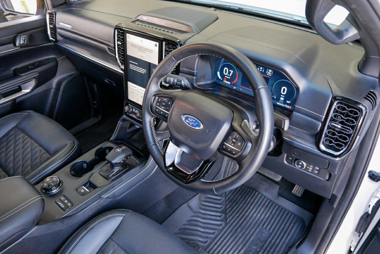 Ford Everest image 4