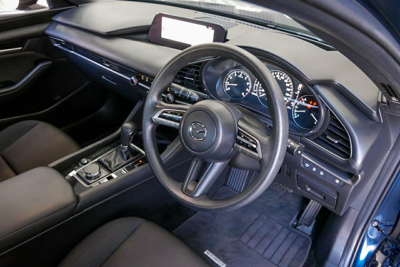 Mazda 3 image 4