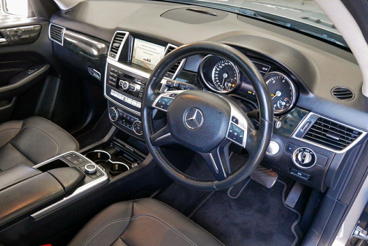 Mercedes Benz M-class image 4