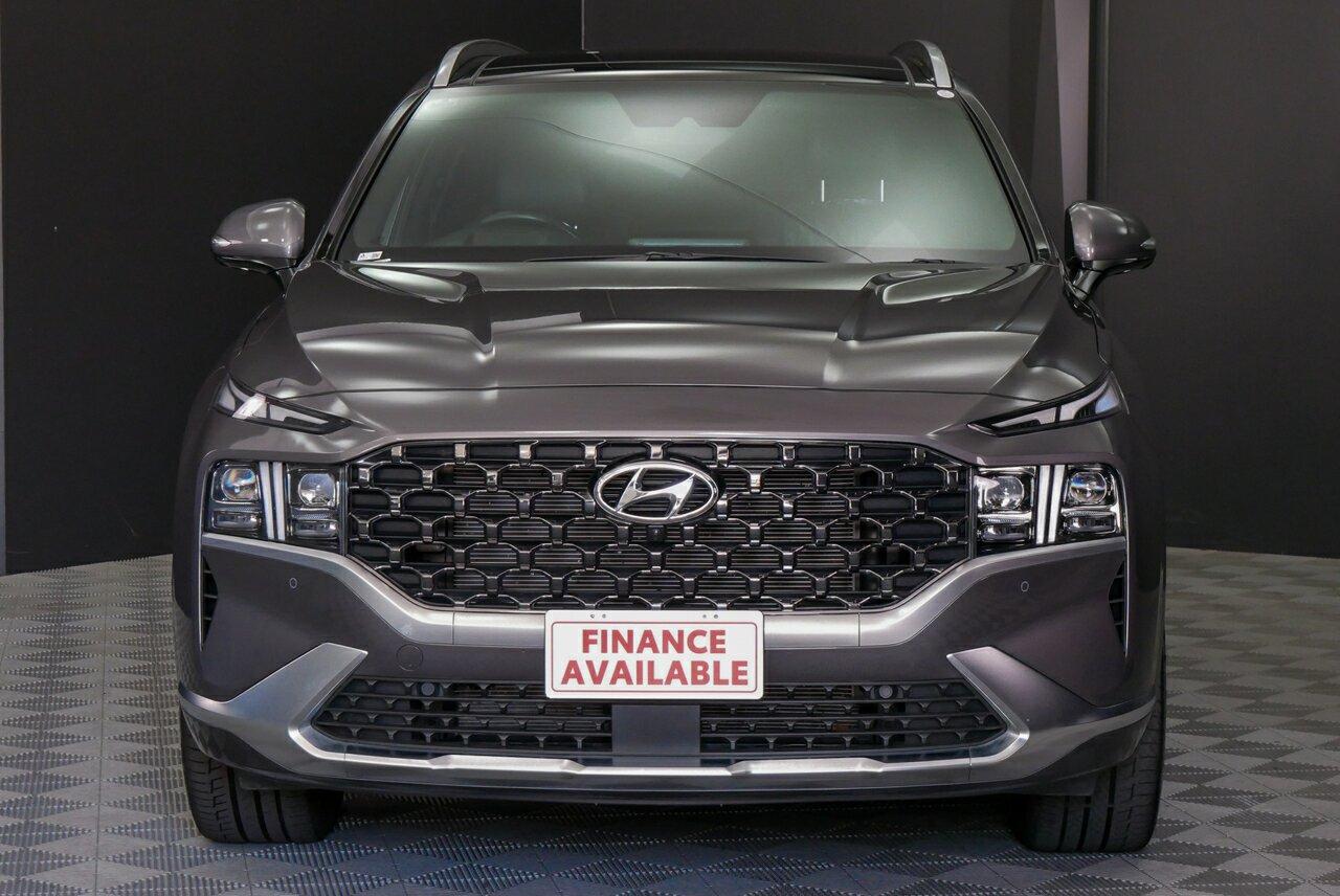 Hyundai Santa Fe image 2