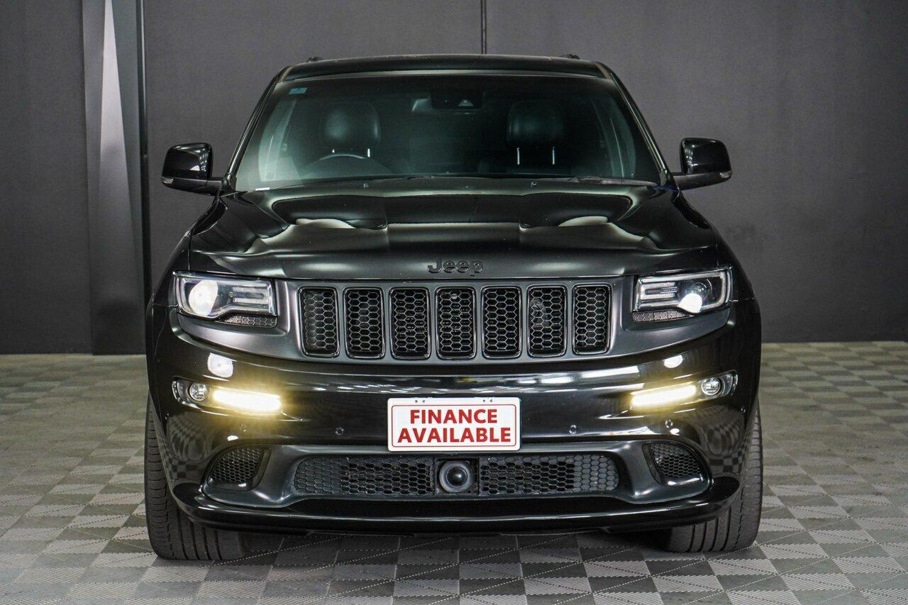 Jeep Grand Cherokee image 3