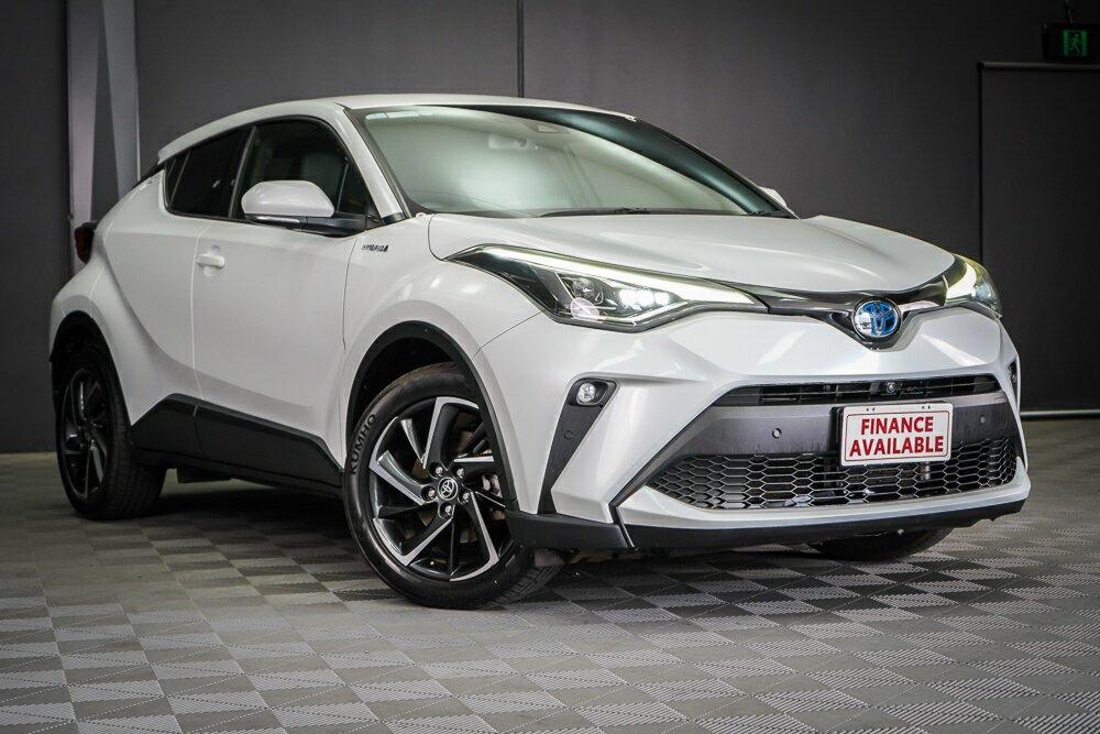 Toyota C-hr image 1