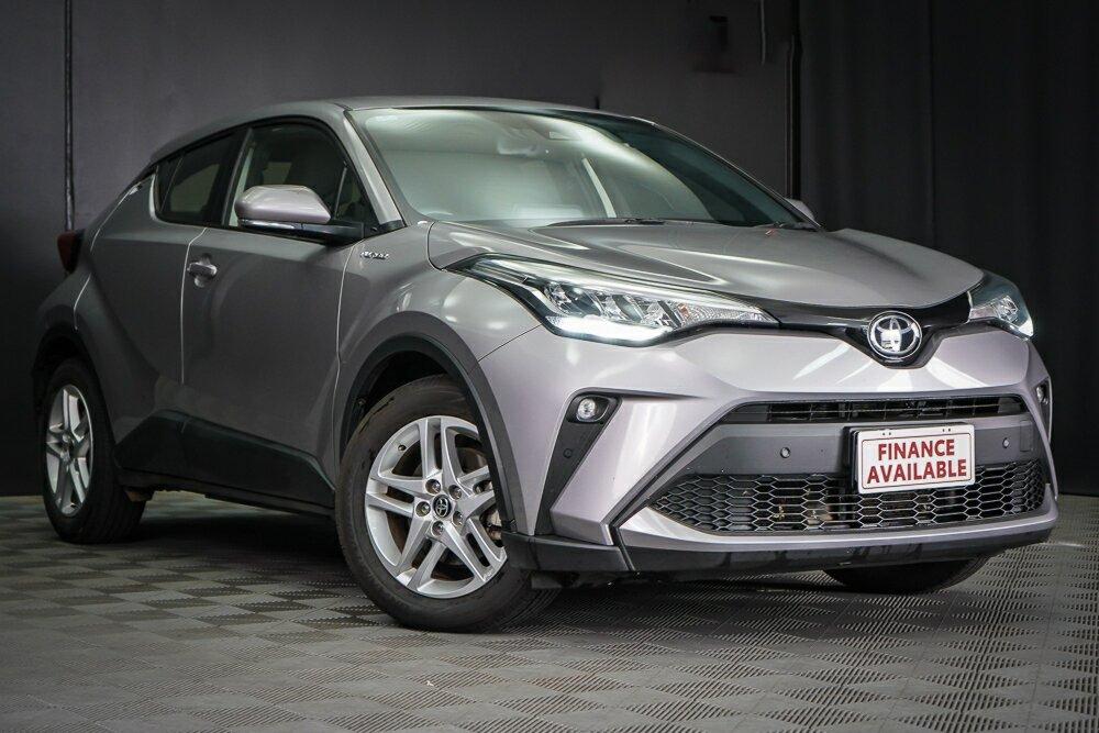 Toyota C-hr image 1