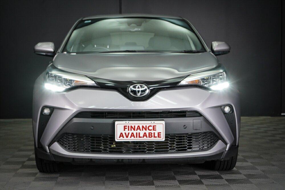 Toyota C-hr image 3