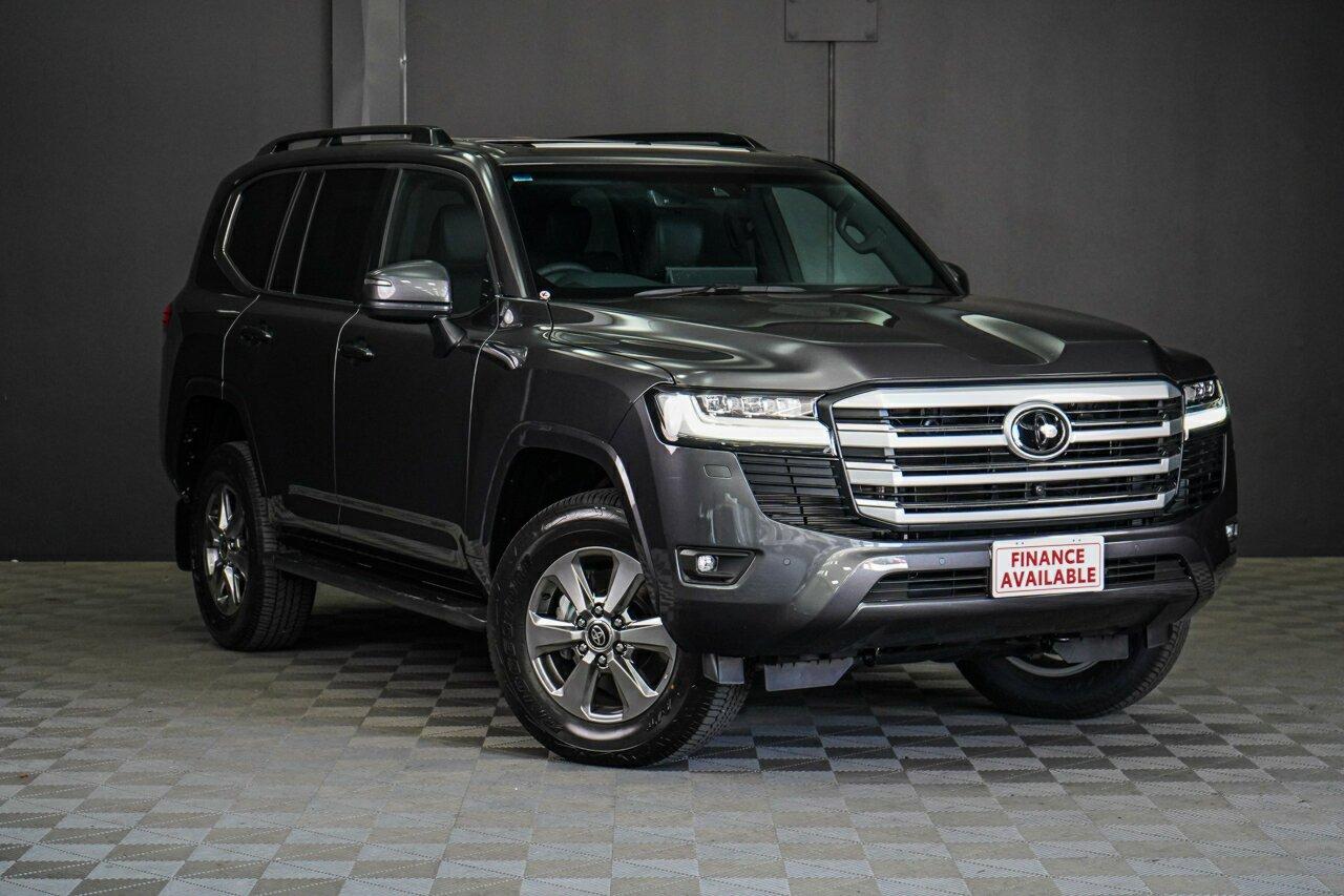 Toyota Landcruiser image 1