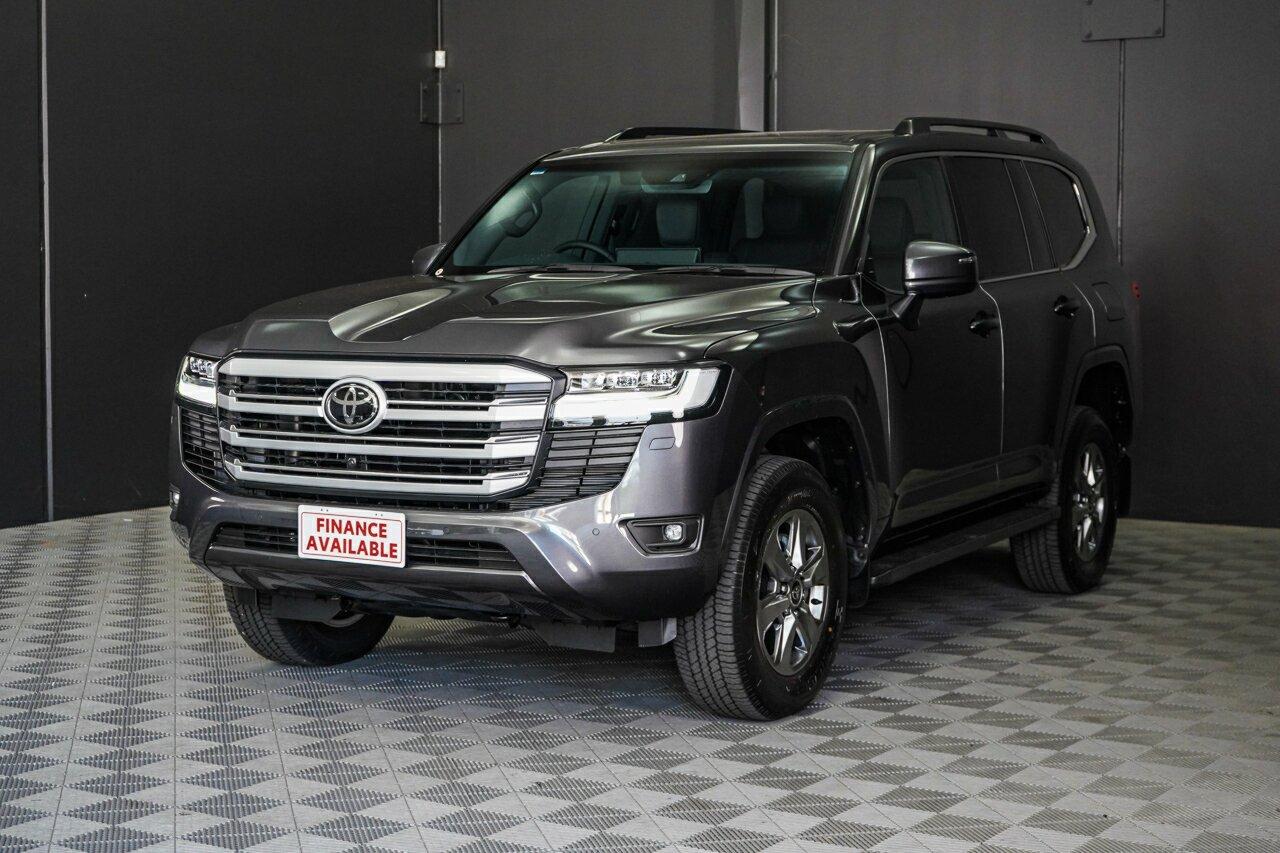 Toyota Landcruiser image 4