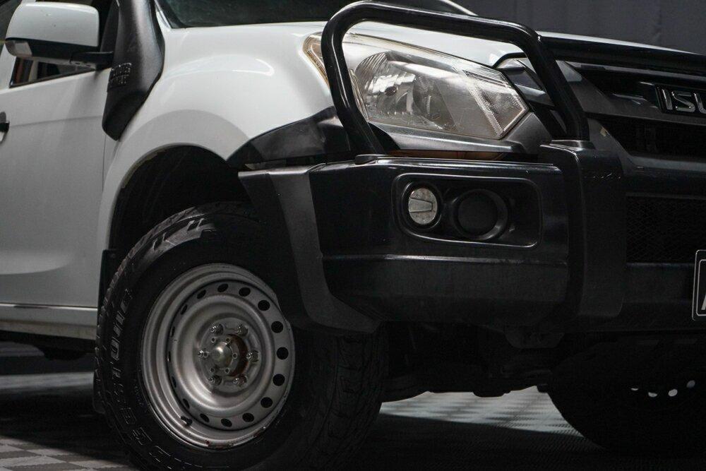 Isuzu D-max image 2