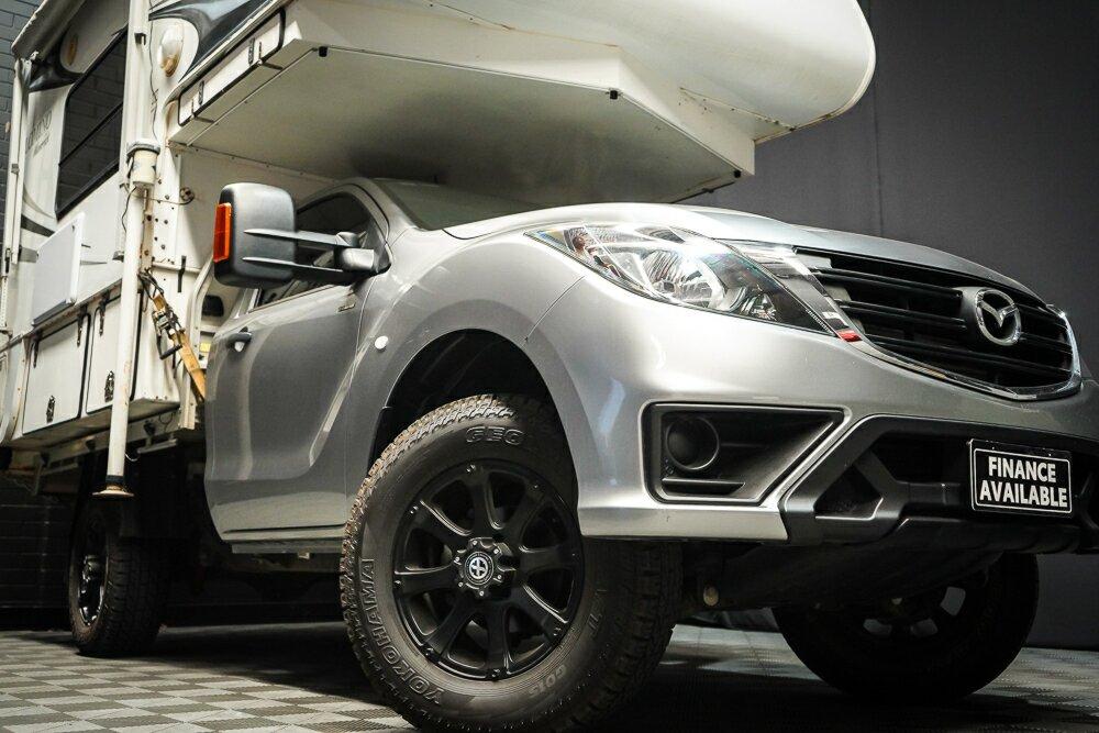 Mazda Bt-50 image 2