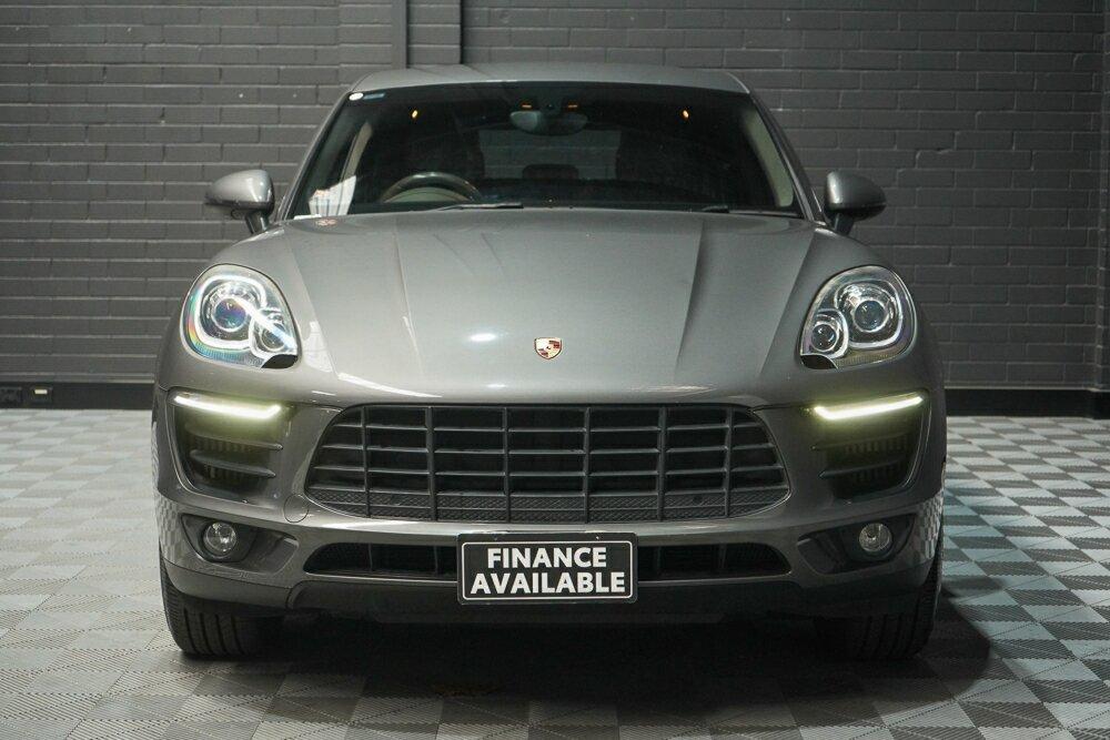 Porsche Macan image 3