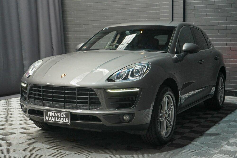 Porsche Macan image 4