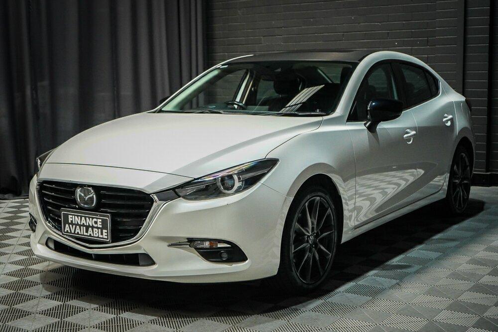 Mazda 3 image 4