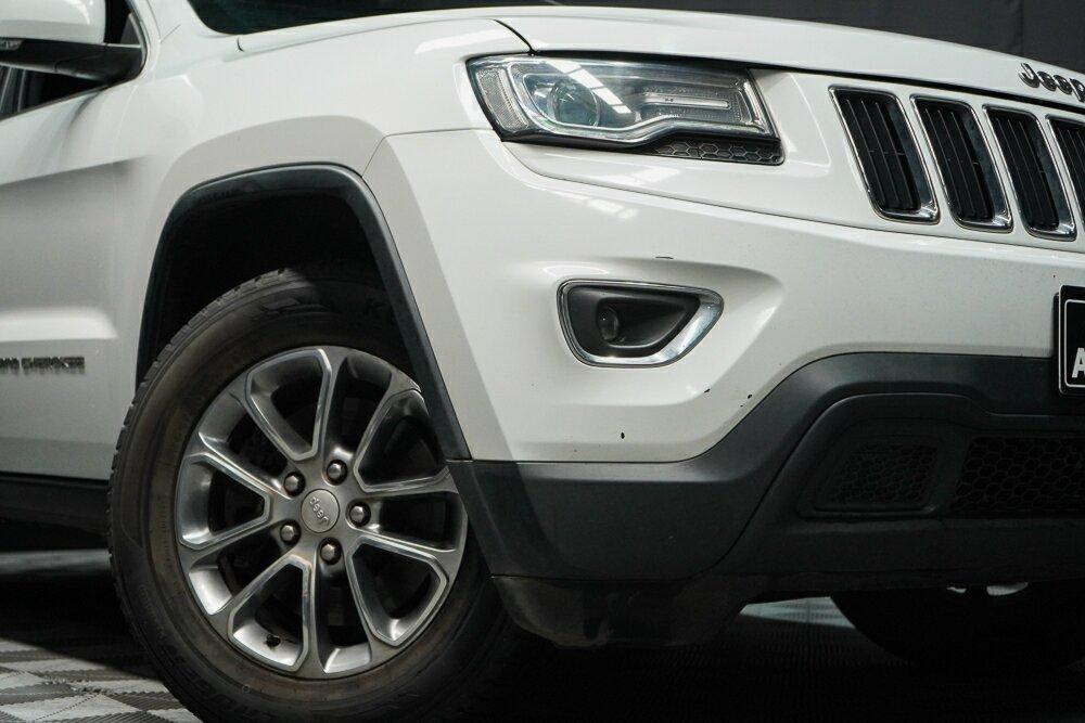 Jeep Grand Cherokee image 2